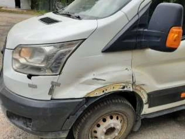 Автобус FORD TRANSIT BUS 2015 года выпуска